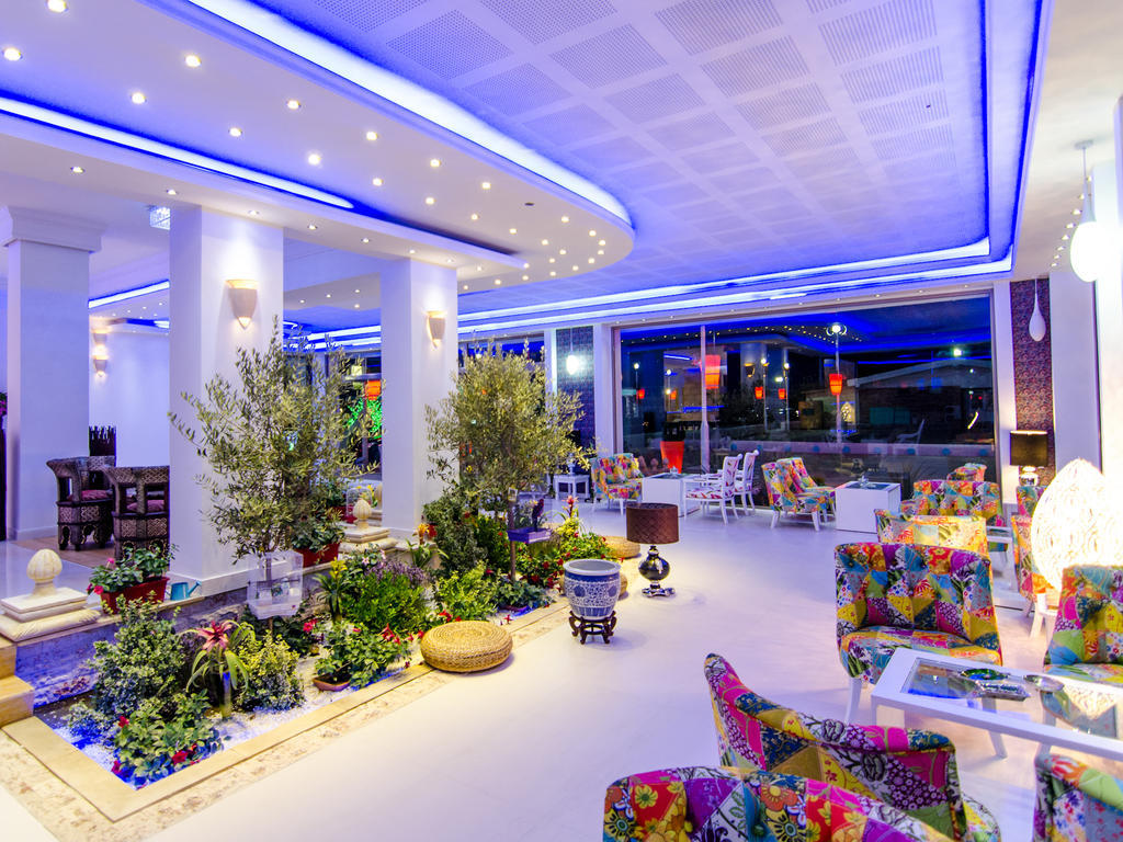 Phoenicia Luxury Hotel Mamaia Exterior foto