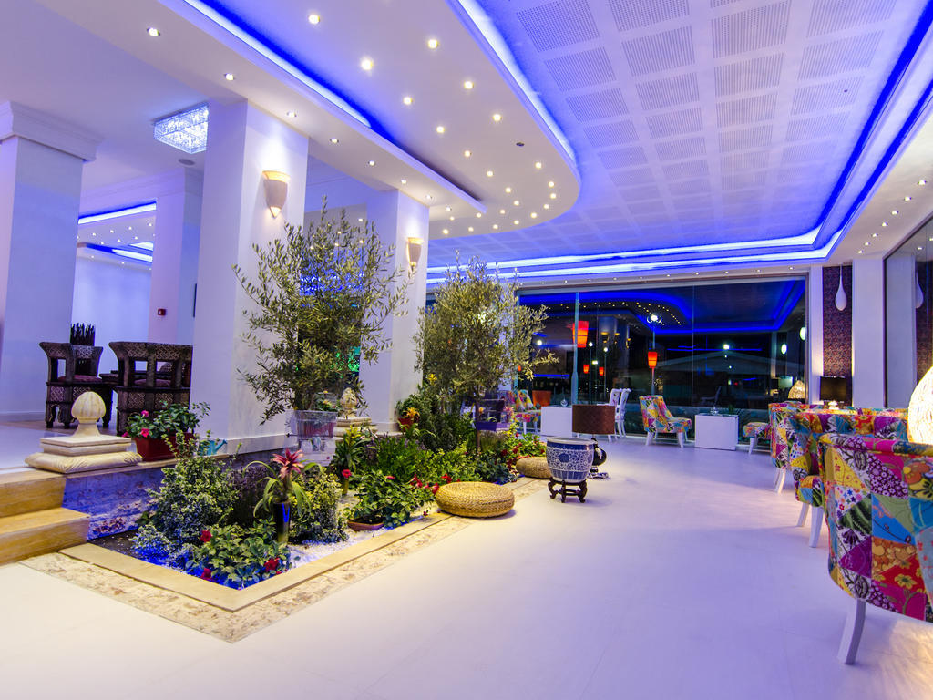 Phoenicia Luxury Hotel Mamaia Exterior foto